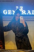 Milano Trav Leticia Blend 327 81 28 533 foto selfie 2