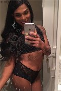 Roma Trav Thais Melo 388 32 39 396 foto selfie 58