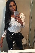 Roma Trav Thais Melo 388 32 39 396 foto selfie 155