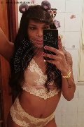 Roma Trav Thais Melo 388 32 39 396 foto selfie 39