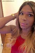 Roma Trav Thais Melo 388 32 39 396 foto selfie 63