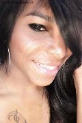 Roma Trav Thais Melo 388 32 39 396 foto selfie 60